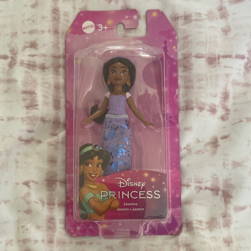 Disney Princess Jasmine Aladdin small doll 3.5"